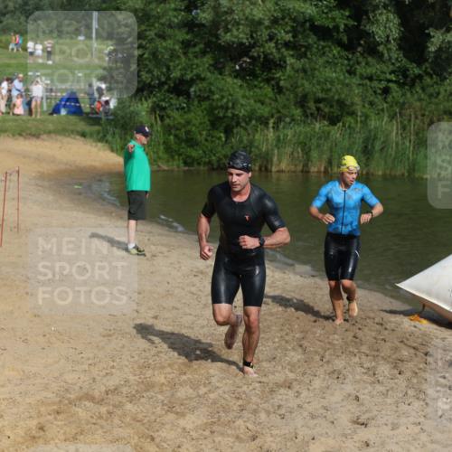 21.06.2026 - 29. Vierlanden-Triathlon Andreas Tolksdorf http://msf.ph/oto/9853689 21.06.2026 08:43:40 Schwimmen 42, 44, 88, 108, 154, 197 meine-sportfotos.de