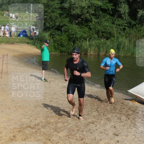 21.06.2026 - 29. Vierlanden-Triathlon Andreas Tolksdorf http://msf.ph/oto/9853690 21.06.2026 08:43:40 Schwimmen 42, 44, 88, 108, 154, 197 meine-sportfotos.de