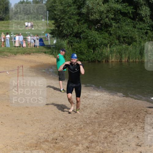 21.06.2026 - 29. Vierlanden-Triathlon Andreas Tolksdorf http://msf.ph/oto/9853756 21.06.2026 08:44:12 Schwimmen 4, 29, 34, 202 meine-sportfotos.de