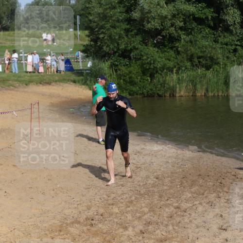 21.06.2026 - 29. Vierlanden-Triathlon Andreas Tolksdorf http://msf.ph/oto/9853758 21.06.2026 08:44:12 Schwimmen 4, 29, 34, 202 meine-sportfotos.de
