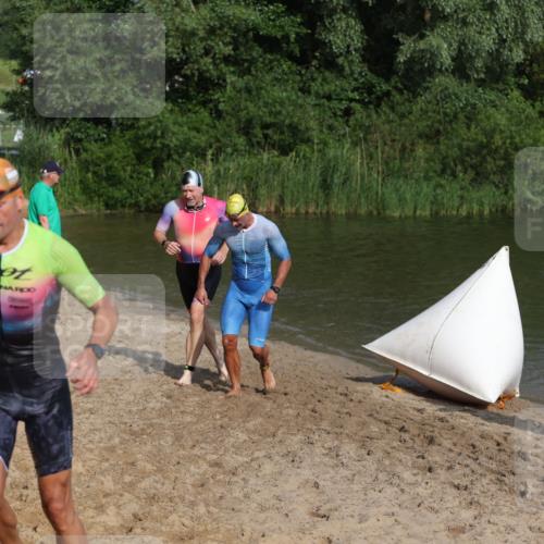 21.06.2026 - 29. Vierlanden-Triathlon Andreas Tolksdorf http://msf.ph/oto/9853791 21.06.2026 08:44:25 Schwimmen 142, 196, 202 meine-sportfotos.de