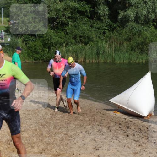 21.06.2026 - 29. Vierlanden-Triathlon Andreas Tolksdorf http://msf.ph/oto/9853792 21.06.2026 08:44:25 Schwimmen 142, 196, 202 meine-sportfotos.de