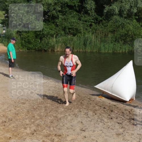 21.06.2026 - 29. Vierlanden-Triathlon Andreas Tolksdorf http://msf.ph/oto/9853820 21.06.2026 08:44:41 Schwimmen 39, 104, 160, 184 meine-sportfotos.de