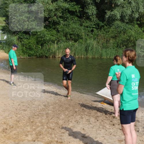 21.06.2026 - 29. Vierlanden-Triathlon Andreas Tolksdorf http://msf.ph/oto/9853862 21.06.2026 08:45:13 Schwimmen 69, 219 meine-sportfotos.de