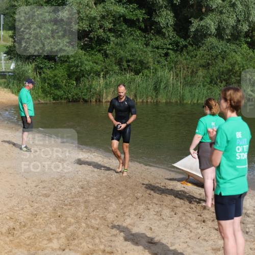 21.06.2026 - 29. Vierlanden-Triathlon Andreas Tolksdorf http://msf.ph/oto/9853863 21.06.2026 08:45:13 Schwimmen 69, 219 meine-sportfotos.de