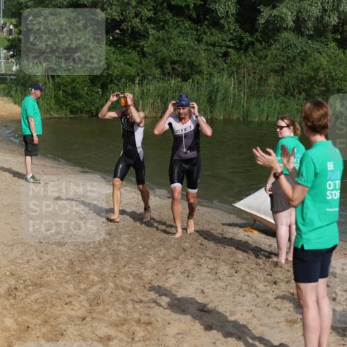21.06.2026 - 29. Vierlanden-Triathlon Andreas Tolksdorf http://msf.ph/oto/9853890 21.06.2026 08:45:23 Schwimmen 69, 169, 173, 174, 219 meine-sportfotos.de