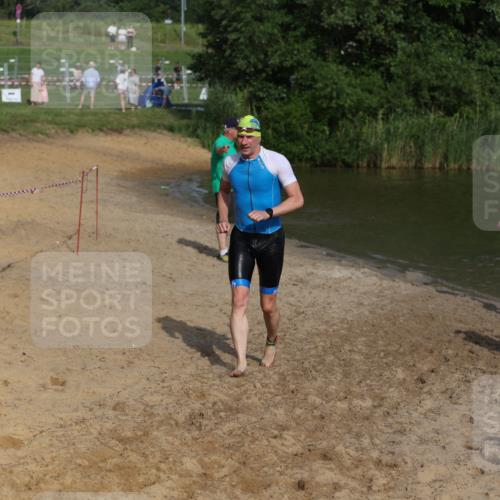 21.06.2026 - 29. Vierlanden-Triathlon Andreas Tolksdorf http://msf.ph/oto/9853924 21.06.2026 08:45:43 Schwimmen 89, 141, 147, 165 meine-sportfotos.de