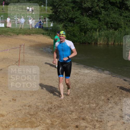 21.06.2026 - 29. Vierlanden-Triathlon Andreas Tolksdorf http://msf.ph/oto/9853925 21.06.2026 08:45:43 Schwimmen 89, 141, 147, 165 meine-sportfotos.de