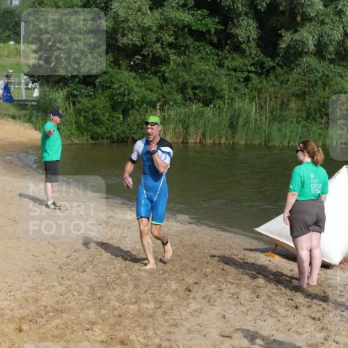 21.06.2026 - 29. Vierlanden-Triathlon Andreas Tolksdorf http://msf.ph/oto/9853931 21.06.2026 08:45:45 Schwimmen 89, 141, 147, 165 meine-sportfotos.de