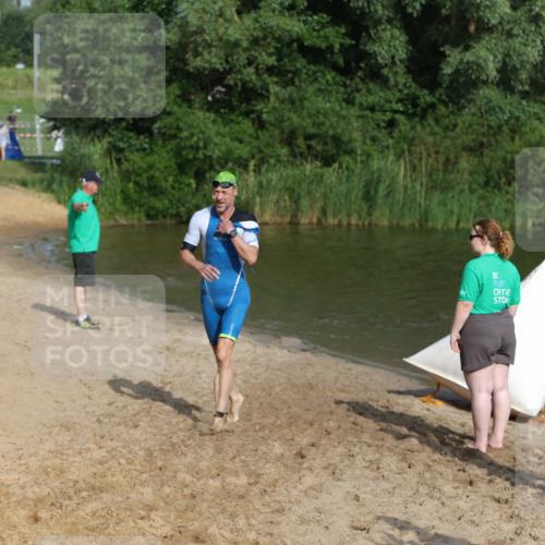 21.06.2026 - 29. Vierlanden-Triathlon Andreas Tolksdorf http://msf.ph/oto/9853934 21.06.2026 08:45:45 Schwimmen 89, 141, 147, 165 meine-sportfotos.de