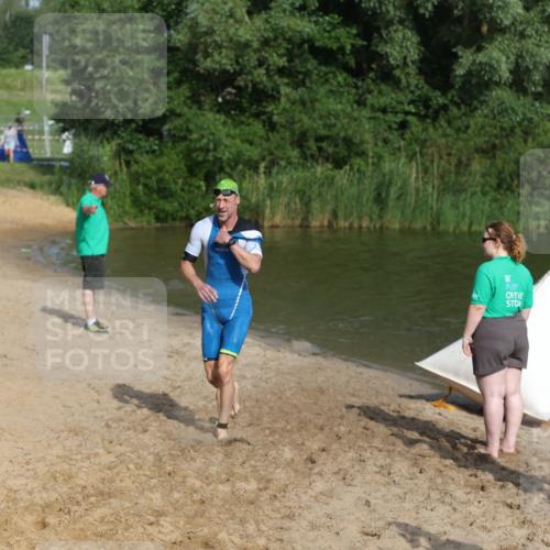 21.06.2026 - 29. Vierlanden-Triathlon Andreas Tolksdorf http://msf.ph/oto/9853936 21.06.2026 08:45:45 Schwimmen 89, 141, 147, 165 meine-sportfotos.de