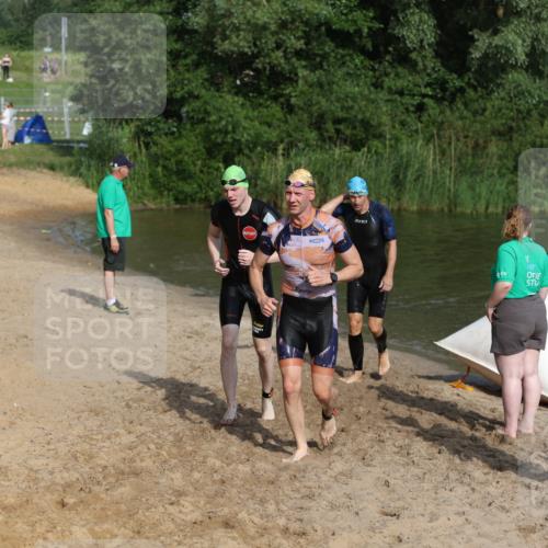 21.06.2026 - 29. Vierlanden-Triathlon Andreas Tolksdorf http://msf.ph/oto/9853983 21.06.2026 08:45:51 Schwimmen 84, 89, 131, 147, 165 meine-sportfotos.de