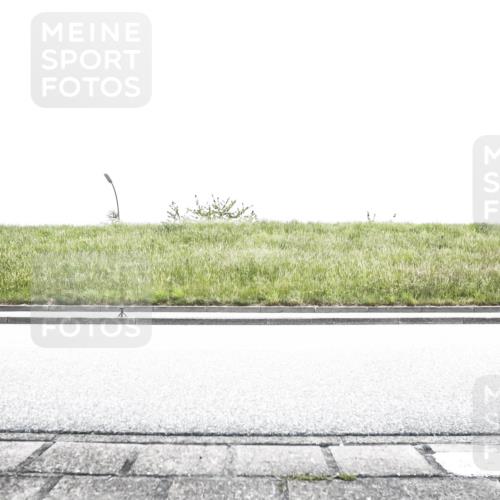 21.06.2026 - 29. Vierlanden-Triathlon H.Heesch http://msf.ph/oto/9853998 21.06.2026 10:30:14 Radfahren 274, 284, 300, 497, 539, 546, 568 meine-sportfotos.de