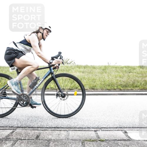 21.06.2026 - 29. Vierlanden-Triathlon H.Heesch http://msf.ph/oto/9854004 21.06.2026 10:30:22 Radfahren 522, 527, 539, 546, 568, 570 meine-sportfotos.de