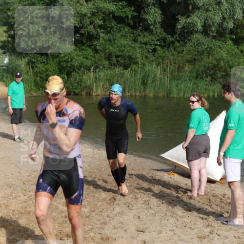 21.06.2026 - 29. Vierlanden-Triathlon Andreas Tolksdorf http://msf.ph/oto/9854044 21.06.2026 08:45:53 Schwimmen 84, 89, 131, 147 meine-sportfotos.de