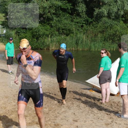 21.06.2026 - 29. Vierlanden-Triathlon Andreas Tolksdorf http://msf.ph/oto/9854048 21.06.2026 08:45:53 Schwimmen 84, 89, 131, 147 meine-sportfotos.de
