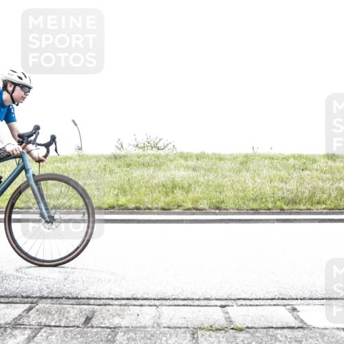 21.06.2026 - 29. Vierlanden-Triathlon H.Heesch http://msf.ph/oto/9854060 21.06.2026 10:32:05 Radfahren 19, 52, 57, 62, 137, 138, 213, 617 meine-sportfotos.de