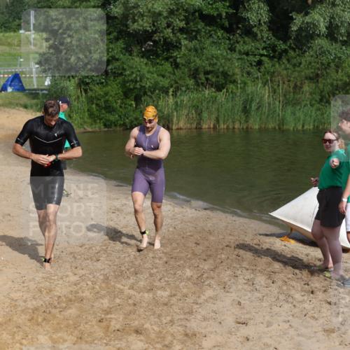 21.06.2026 - 29. Vierlanden-Triathlon Andreas Tolksdorf http://msf.ph/oto/9854152 21.06.2026 08:46:26 Schwimmen 35, 96 meine-sportfotos.de
