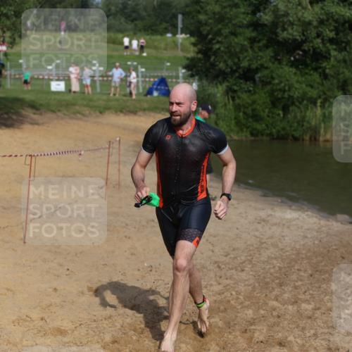 21.06.2026 - 29. Vierlanden-Triathlon Andreas Tolksdorf http://msf.ph/oto/9854165 21.06.2026 08:46:40 Schwimmen 159, 220 meine-sportfotos.de