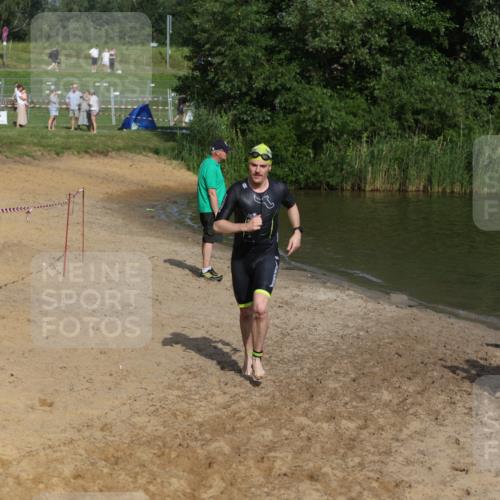 21.06.2026 - 29. Vierlanden-Triathlon Andreas Tolksdorf http://msf.ph/oto/9854291 21.06.2026 08:47:08 Schwimmen 40 meine-sportfotos.de