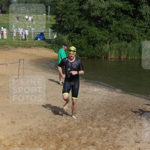 21.06.2026 - 29. Vierlanden-Triathlon Andreas Tolksdorf http://msf.ph/oto/9854299 21.06.2026 08:47:08 Schwimmen 40 meine-sportfotos.de