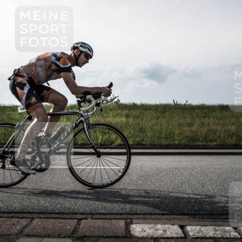 21.06.2026 - 29. Vierlanden-Triathlon H.Heesch http://msf.ph/oto/9854307 21.06.2026 08:54:41 Radfahren 18, 147 meine-sportfotos.de