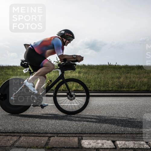 21.06.2026 - 29. Vierlanden-Triathlon H.Heesch http://msf.ph/oto/9854317 21.06.2026 08:55:12 Radfahren 142 meine-sportfotos.de