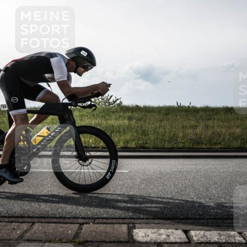 21.06.2026 - 29. Vierlanden-Triathlon H.Heesch http://msf.ph/oto/9854318 21.06.2026 08:55:38 Radfahren 165, 174 meine-sportfotos.de