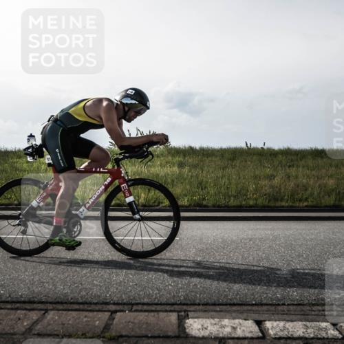 21.06.2026 - 29. Vierlanden-Triathlon H.Heesch http://msf.ph/oto/9854334 21.06.2026 08:57:04 Radfahren 118, 136 meine-sportfotos.de