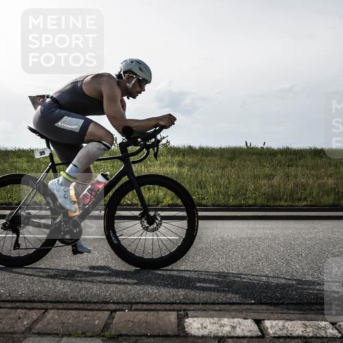 21.06.2026 - 29. Vierlanden-Triathlon H.Heesch http://msf.ph/oto/9854337 21.06.2026 08:57:36 Radfahren 35 meine-sportfotos.de