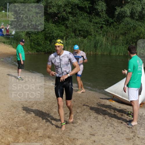 21.06.2026 - 29. Vierlanden-Triathlon Andreas Tolksdorf http://msf.ph/oto/9854376 21.06.2026 08:47:54 Schwimmen 118, 130, 136 meine-sportfotos.de