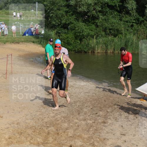 21.06.2026 - 29. Vierlanden-Triathlon Andreas Tolksdorf http://msf.ph/oto/9854415 21.06.2026 08:47:57 Schwimmen 118, 130, 136, 175 meine-sportfotos.de