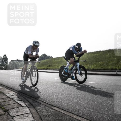21.06.2026 - 29. Vierlanden-Triathlon H.Heesch http://msf.ph/oto/9854423 21.06.2026 08:52:44 Radfahren 154, 184 meine-sportfotos.de