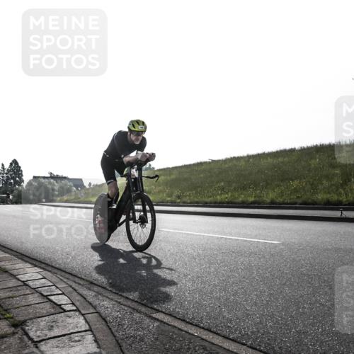21.06.2026 - 29. Vierlanden-Triathlon H.Heesch http://msf.ph/oto/9854457 21.06.2026 08:55:44 Radfahren 165 meine-sportfotos.de