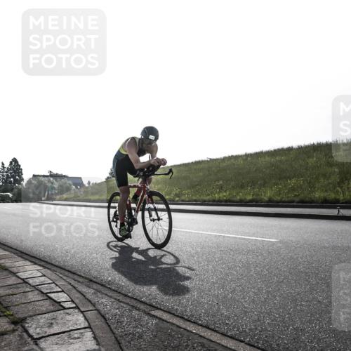 21.06.2026 - 29. Vierlanden-Triathlon H.Heesch http://msf.ph/oto/9854471 21.06.2026 08:57:05 Radfahren 118 meine-sportfotos.de