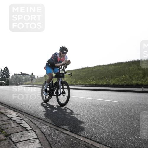 21.06.2026 - 29. Vierlanden-Triathlon H.Heesch http://msf.ph/oto/9854472 21.06.2026 08:57:26 Radfahren 186 meine-sportfotos.de