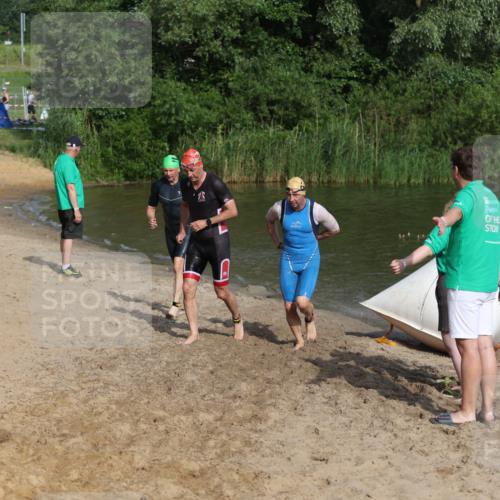 21.06.2026 - 29. Vierlanden-Triathlon Andreas Tolksdorf http://msf.ph/oto/9854487 21.06.2026 08:48:28 Schwimmen 75, 80, 119, 186, 198 meine-sportfotos.de