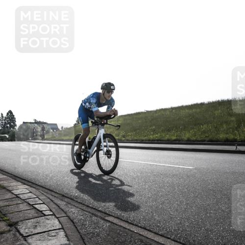 21.06.2026 - 29. Vierlanden-Triathlon H.Heesch http://msf.ph/oto/9854501 21.06.2026 08:59:30 Radfahren 139 meine-sportfotos.de