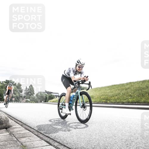 21.06.2026 - 29. Vierlanden-Triathlon H.Heesch http://msf.ph/oto/9854559 21.06.2026 10:29:11 Radfahren 16, 244, 247, 603 meine-sportfotos.de