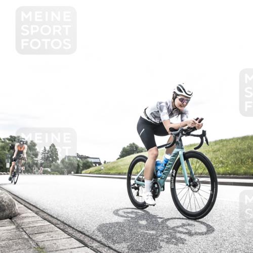 21.06.2026 - 29. Vierlanden-Triathlon H.Heesch http://msf.ph/oto/9854560 21.06.2026 10:29:11 Radfahren 16, 244, 247, 603 meine-sportfotos.de