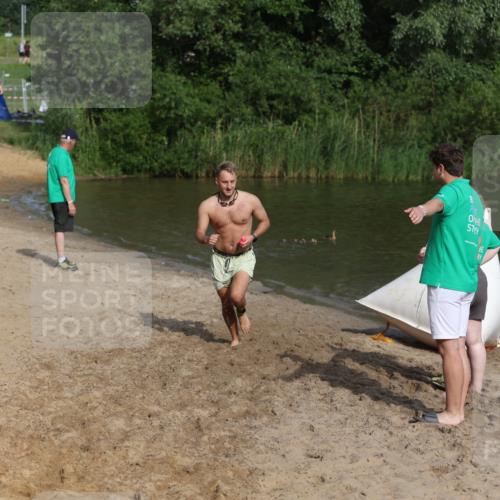 21.06.2026 - 29. Vierlanden-Triathlon Andreas Tolksdorf http://msf.ph/oto/9854576 21.06.2026 08:48:49 Schwimmen 59, 92 meine-sportfotos.de