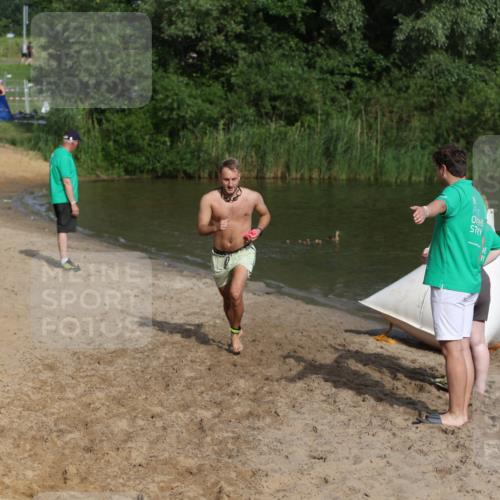21.06.2026 - 29. Vierlanden-Triathlon Andreas Tolksdorf http://msf.ph/oto/9854577 21.06.2026 08:48:49 Schwimmen 59, 92 meine-sportfotos.de