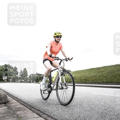 21.06.2026 - 29. Vierlanden-Triathlon H.Heesch http://msf.ph/oto/9854632 21.06.2026 10:30:33 Radfahren 307, 365, 556 meine-sportfotos.de