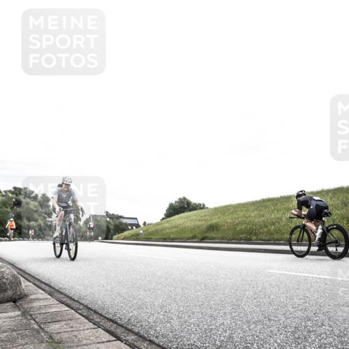 21.06.2026 - 29. Vierlanden-Triathlon H.Heesch http://msf.ph/oto/9854657 21.06.2026 10:30:58 Radfahren 175, 360, 505, 523, 580 meine-sportfotos.de