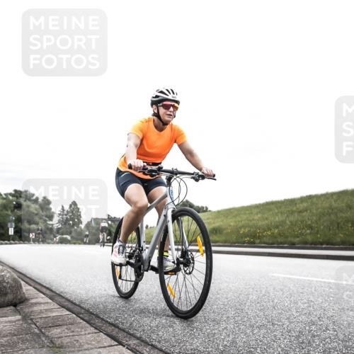 21.06.2026 - 29. Vierlanden-Triathlon H.Heesch http://msf.ph/oto/9854662 21.06.2026 10:31:02 Radfahren 175, 360, 505, 523, 623 meine-sportfotos.de