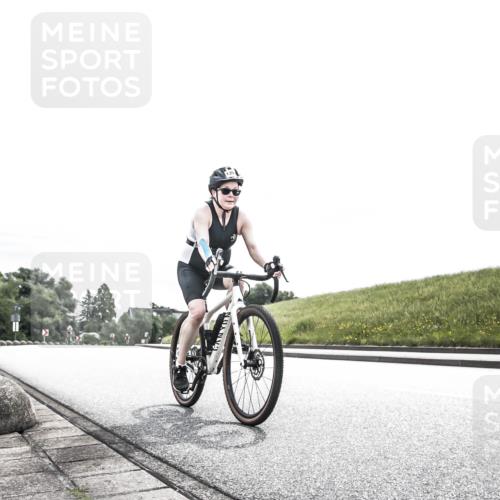 21.06.2026 - 29. Vierlanden-Triathlon H.Heesch http://msf.ph/oto/9854691 21.06.2026 10:31:45 Radfahren 123, 1357 meine-sportfotos.de