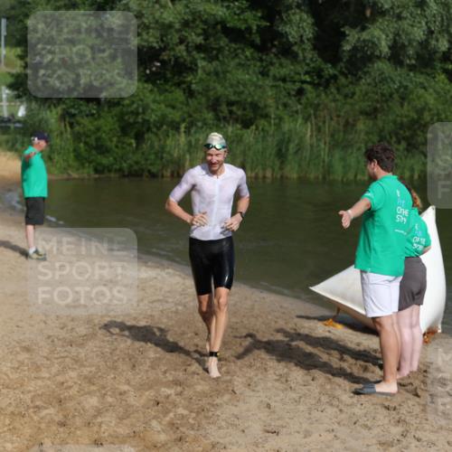 21.06.2026 - 29. Vierlanden-Triathlon Andreas Tolksdorf http://msf.ph/oto/9854717 21.06.2026 08:49:32 Schwimmen 153, 187 meine-sportfotos.de