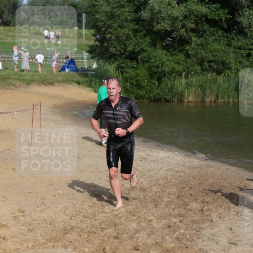 21.06.2026 - 29. Vierlanden-Triathlon Andreas Tolksdorf http://msf.ph/oto/9854771 21.06.2026 08:49:43 Schwimmen 153 meine-sportfotos.de
