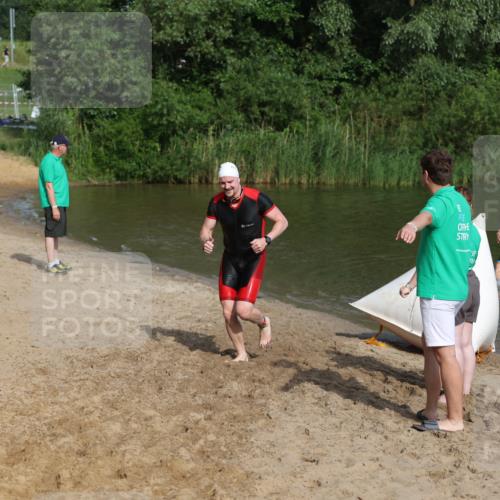 21.06.2026 - 29. Vierlanden-Triathlon Andreas Tolksdorf http://msf.ph/oto/9854815 21.06.2026 08:49:58 Schwimmen 48, 52 meine-sportfotos.de