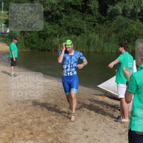 21.06.2026 - 29. Vierlanden-Triathlon Andreas Tolksdorf http://msf.ph/oto/9854896 21.06.2026 08:50:12 Schwimmen 115, 139 meine-sportfotos.de